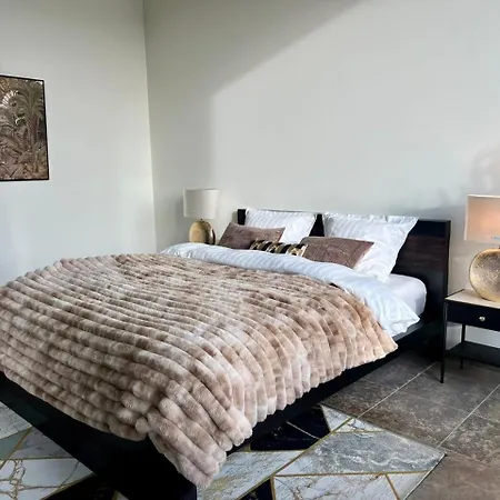 Penthouse Paradise Stunning City Views * Zurich