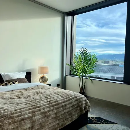 Penthouse Paradise Stunning City Views Apartment