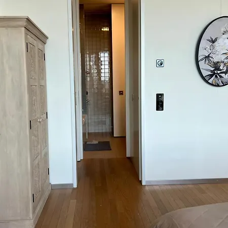 Penthouse Paradise Stunning City Views Apartment *