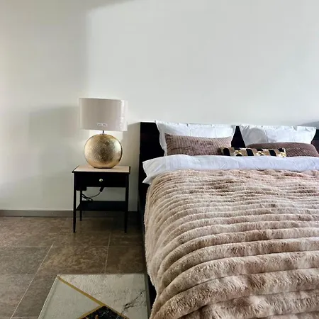 Penthouse Paradise Stunning City Views Appartement *