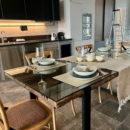 Penthouse Paradise Stunning City Views Appartement *