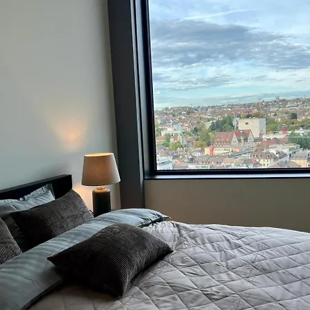 Penthouse Paradise Stunning City Views *