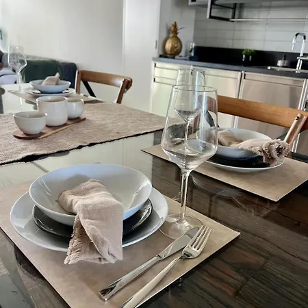 Penthouse Paradise Stunning City Views ציריך